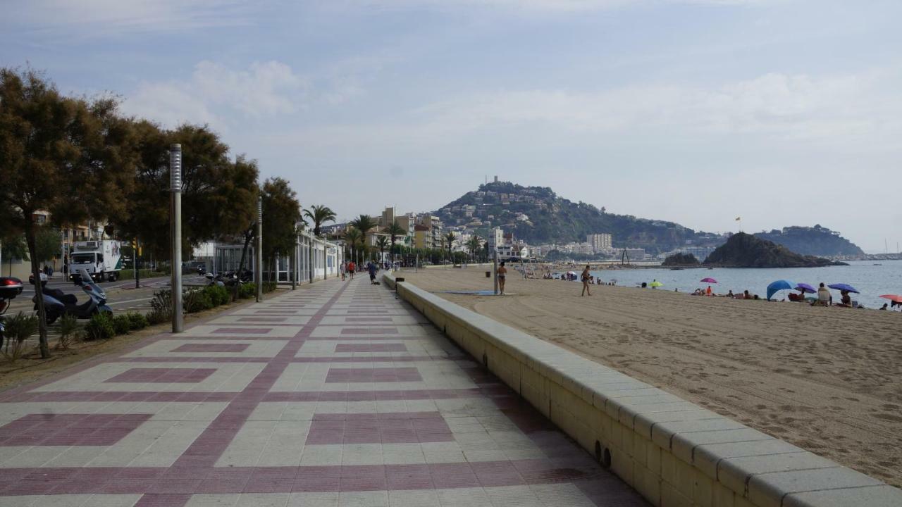 Blanes Beach Appartamento Esterno foto